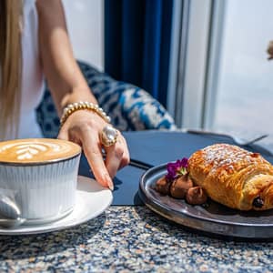 Breakfast Experience at At.mosphere Burj Khalifa – Burj Khalifa Breakfast Experience at At.mosphere Burj Khalifa Burj Khalifa