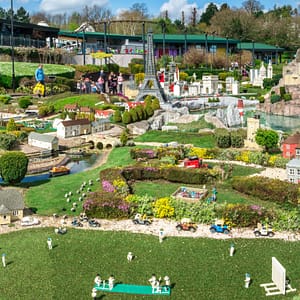 LEGOLAND Windsor (with optional transfers) – Theme Parks LEGOLAND Windsor (with optional transfers) Theme Parks