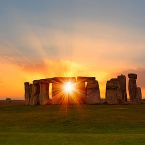 Windsor, Bath and Stonehenge tour from London – Combos and more adventures Windsor