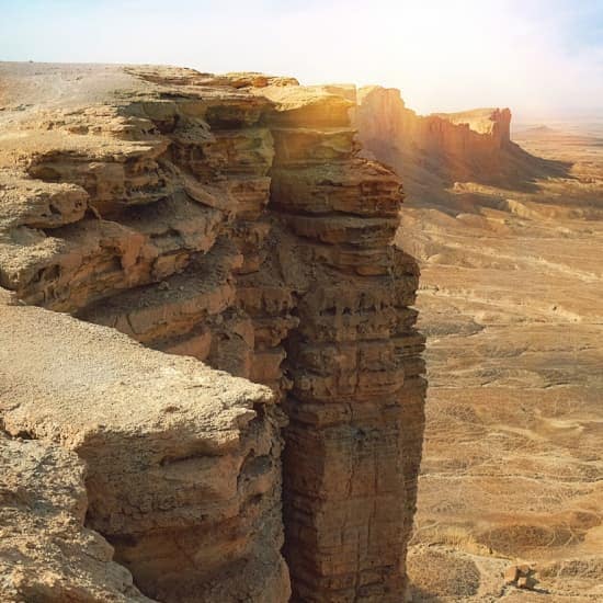 غروب الشمس على حافة العالم وزيارة كهف الخفافيش الغامض في الرياض at صاد سكوير, Riyadh, Saudi Arabia غروب الشمس على حافة العالم وزيارة كهف الخفافيش الغامض في الرياض at صاد سكوير