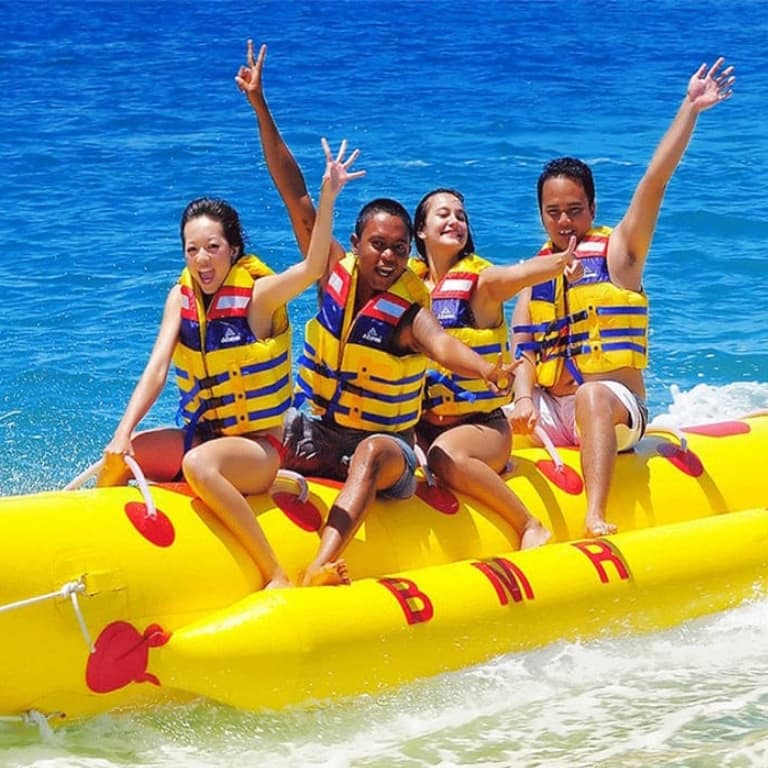 Banana Ride, Donut Ride & Wake Board Ride in Jumeirah – Water Sports Banana Ride