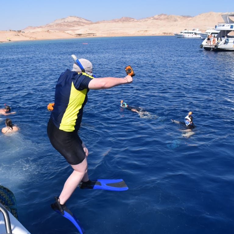 Half-day Snorkeling Boat trip with lunch and drinks from Sharm El Sheikh – Sightseeing and Tours Half-day Snorkeling Boat trip with lunch and drinks from Sharm El Sheikh Sightseeing and Tours