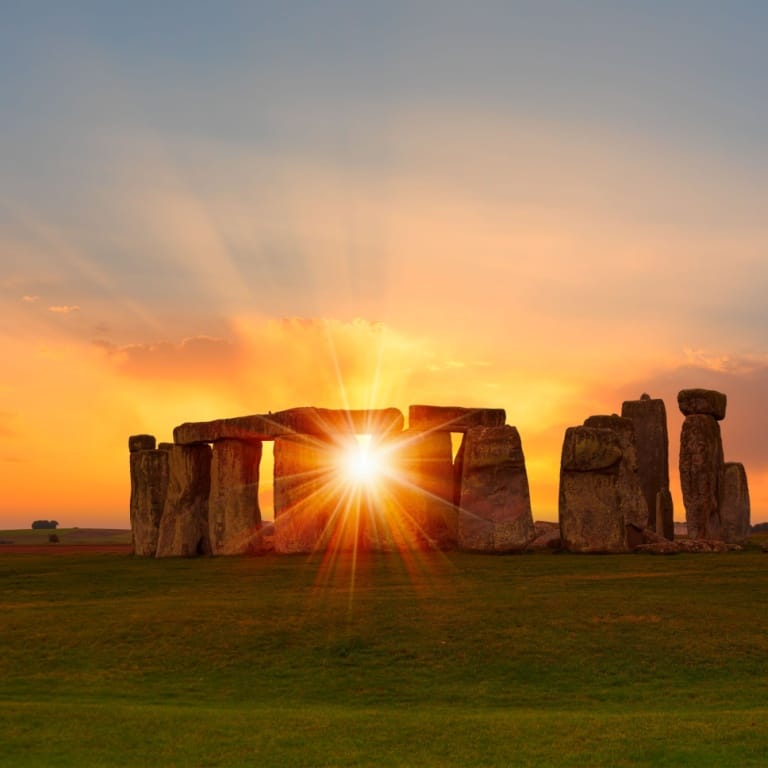 Windsor, Bath and Stonehenge tour from London – Combos and more adventures Windsor